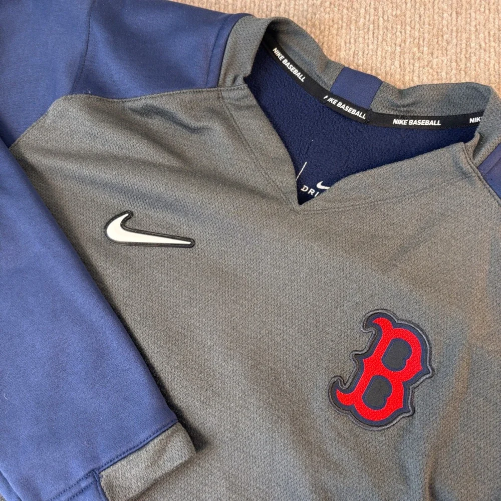 Nike Gray Blue Thermal Fit Crewneck Sweatshirt Men's Size Medium Boston Red Sox